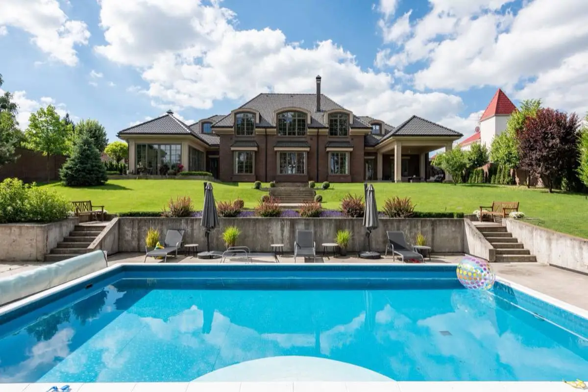 Pool Lighting & LED Retrofits in Irving, TX
